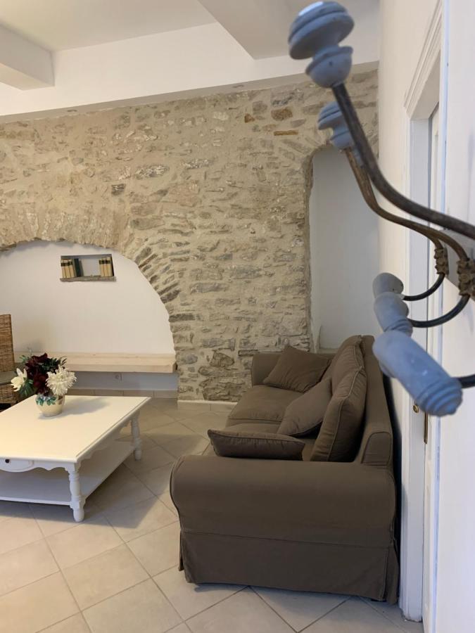 La Maison De Leontine La Liviniere Zewnętrze zdjęcie