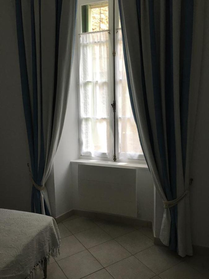 La Maison De Leontine La Liviniere Zewnętrze zdjęcie